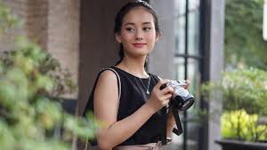 Rey mbayang mengungkapkan usahanya mengajak dinda hauw untuk duet membawakan lagu kuyakin bahagia. Sekarang Kebangetan Cantik Siapa Sangka Sederet Artis Ini Dulunya Tomboy Abis