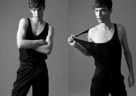 Black And White Photoshoot Ideas For Men Men S Fashion Male Model Black And White Photography Simple Photoshoot Male Poses Black White Photography Male Models