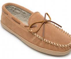 Great savings on all our stylish hush puppies sandals, moccasins and boots for women. Wolverine Worldwide Signs Licensing Deal With Slipper Company Grand Rapids Business Journal