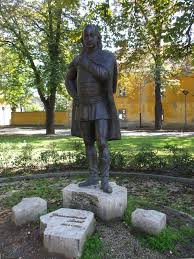 Прочие места на свежем воздухе. 201009211142 Hatvan Kossuth Ter Grassalkovich Antal 1694 1771 Szobra Mapio Net