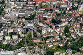 Die hochschule offenburg bietet verschiedene studiengänge mit hoher beruflicher relevanz in den bereichen technik, wirtschaft und medien an. Offenburg Innenstadt Suedwest Luftbild