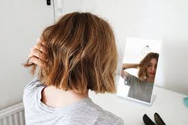 How To Messy Bob Messy Bob Hairstyles Hair Styles Short Hair Styles