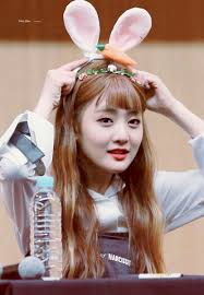 Pin De Bahar Tkc Em Minigim Soyeon