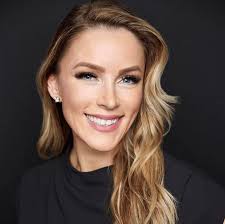 Tiffany Bakos, Licensed Real Estate Broker, Dream Town Realty