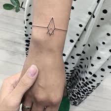 This area is small, so any wrist tattoo ideas that you might have will be just a small sized one too. Diamond Bracelet Tattoo On The Wrist Tattoogrid Net
