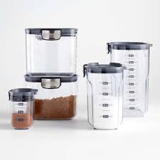This set include one of each store your baking needs neatly and mess free with the progressive 6 pc bakers storage set! Progressive Prokeeper 9 Piece Baking Container Set Reviews Crate And Barrel