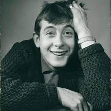 Had the great pleasure of meeting Christopher Fairbank (Moxey)also known as  Brendan Mulcahy, Francis Fogarty, but if it was up to him he'd like to be  called Derek. 🤩🤩