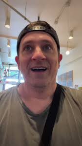 @tomlenk's video Tweet