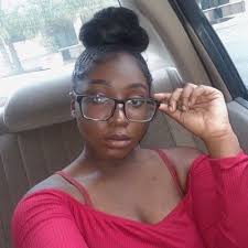 Divine Austin (@_Divine_Austin_)