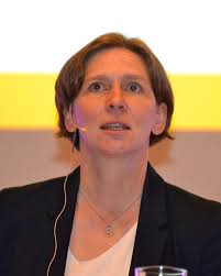 🎉 Herzlichen Glückwunsch zur Promotion, liebe Doctores der  Mathematisch-Naturwissenschaftlichen Fakultät! 🎓 Am Freitag hat die  Fakultät 58 Doktorand*innen aus dem vergangenen Prüfungszeitraum geehrt und  ihnen im feierlichen Rahmen ihre ...