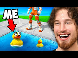 Finding IMPOSSIBLE Spots In Fortnite Hide And Seek! (4jDiH70q3V)