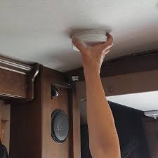 The following conditions could cause your carbon monoxide alarm to chirp consistently: How To Stop Smoke Alarm From Chirping Unugtp