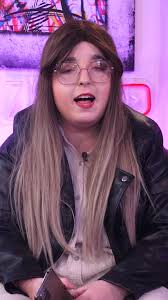 Morgane Makeup interprète en live sa chanson #morganemakeupytb #momomakeup  #morganemakeup #interview #samzirah