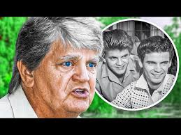 Wake Up Little Suzie