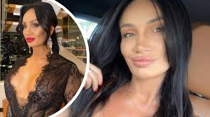 Honeyy Brooks: Victorian mum and OnlyFans star has online affair with best  friends husband | PerthNow