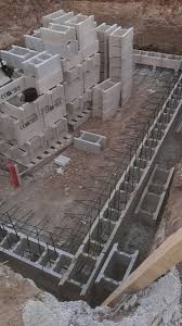 realiser une piscine en dur avec agglo a bancher et beton autoconstruction par crazy constructeur piscine en dur construction piscine piscine