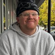 Owen Wolf's Instagram, Twitter & Facebook