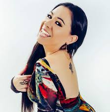 Katherine Nunez: Latin Connection Magazine Entertainment Writer