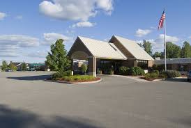 Sanctuary At St Mary S Grand Rapids Michigan Nursing Memory And Rehabilitation Care House Styles Outdoor Decor Senior Living