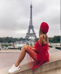 alittle dreamy girl fotoshooting fotoposen paris fotografie