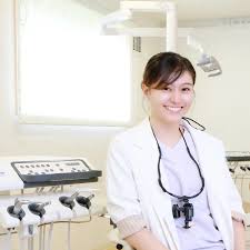 yumi-dental-clinic.com