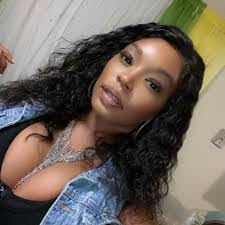 Shaquana Thomas's Instagram, Twitter & Facebook