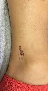 A small and coloured octopus. 60 Most Beautiful Small And Stunning Tattoo Ideas 2021 Page 31 Of 62 Hairstylesofwomens Com Pattern Tattoo Unique Tattoos Small Tattoos