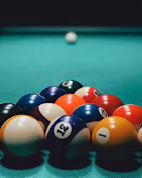 Pool Photoshoot 7plus Colorful Photography Photoshoot Play Http Tipsrazzi Com Ipost 1511366029410080896 Code Bt5c2vs Ocean S Eight First Tv Billiards