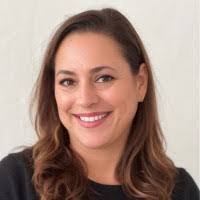 Jennifer Malloy's Instagram, Twitter & Facebook