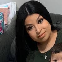 Daniela Valadez's Instagram, Twitter & Facebook