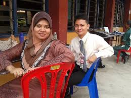 Majlis telah diadakan pada 10 oktober.majlis telah disempurnakan oleh tuan hj ahmad tajudin b.jab.pengarah bahagian pendidikan teknik & vokasional kementerian pelajaran malaysia.pelbagai aktiviti telah dijalankan antaranya pertandingan kawat kaki, pameran unit beruniform. Suffocating Season Part 3 Symbiosis Of Master In Mass Communication Emceeing Majlis Anugerah Kecemerlangan Sk Serendah 2013 In The Mind Of A Childlike