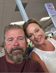 I got 38 years in yesterday. Only another 5 and a bit to go till I'm 60.  The last few years feel like they've dragged though. 😒🤣🤣