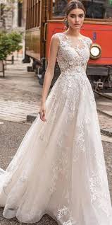 2019 Gelinlik Trendleri Gelinlik Modelleri Bridal D N Kadingiyim Kadinmoda Kombin Yazk Dantel Gelinlik Plaj Dugunu Gelinlikleri Vintage Gelinlikler