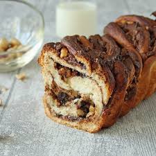 Buche De Noel 19 Comme Un Snickers Chocolat Cacahuete Et Caramel Surprises Et Gourmandises En 2020 Gourmandise Gateaux Et Desserts Chocolat