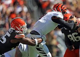 Myles Garrett's stats were better, but Trey Hendrickson's team won