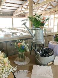 Wedding flowers the 8 steps to choosing your wedding flowers even if you have no idea how to pick wedding flowers, we promise it's an. A Bride S Brother Turned Costco Cakes Into A Whimsical Wedding Masterpiece