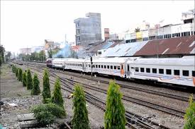 Kereta api eksekutif dari rantau prapat ke medandengan lama perjalanan kurang lebih 6jamharga tiket kelas eksekutif rp 150000.untuk fasilitas yang kelas. Ka Sribillah Segera Layani Rute Medan Rantau Parapat