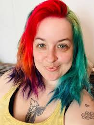 Hi, anyone offering singing lessons and available asap? Edinburgh local and  can pay block booking. Thank you.