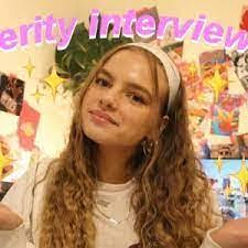 Abbie Rendell's Instagram, Twitter & Facebook