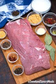 Homemade Corned Beef Brine Sweet And Savory Meals Recipe Homemade Corned Beef Cooking Corned Beef Corned Beef Recipes