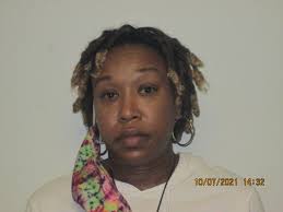 Latisha Downs's Instagram, Twitter & Facebook