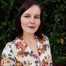 Carmen Beer's Instagram, Twitter & Facebook