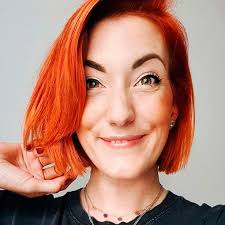 Just above chin length hair. 4 Best Transition Hairstyles For Growing Out Short Hair