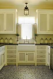 Painted kitchen cabinet ideas freshome. Neutral Kitchen With Two Tone Painted Cabinets Not A Fan Of The Floor Too Dark And Too Busy Two Tone Kitchen Cabinets Kitchen Cabinet Design Cosy Kitchen