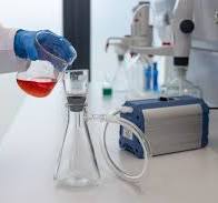 Filtration in the laboratory - Vacuum pumps | VACUUBRAND