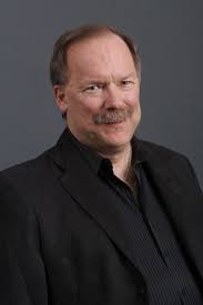 Amazon.com: Linking In to Pay it Forward: Changing the Value Proposition in  Social Media: 9780972863803: Chuck Hester, Chuck Hester, Elissa James:  Libros