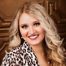 Callie Mueller (@CallieMueller22)