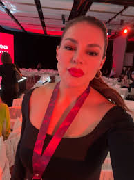 Dra. Iris Valdez Para ayudarte a proyectar lo mejor de ti… Citas: Por WA o  Mensaje ✍️ 6624254944 Agenda con anticipación, vale la pena la espera 🙌  Médico cirujano UANL 5563493 Medicina