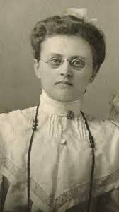 Eva Fournier Ruelle (1881-1957)