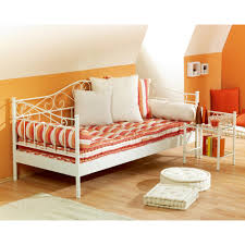 Elektrische lattenroste 90 x 190 cm 65 € stueck oder 90 x 190 cm nicht elektrisch um je 30 €, nicht elektrische 80 x 200 cm lattenroste oder matratzen um. Lit Princesse Jysk